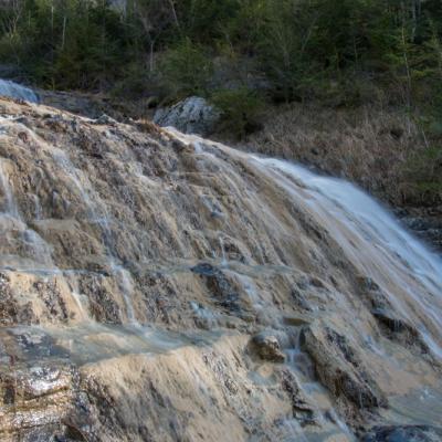 Cascade dans le cirque de Combe Laval