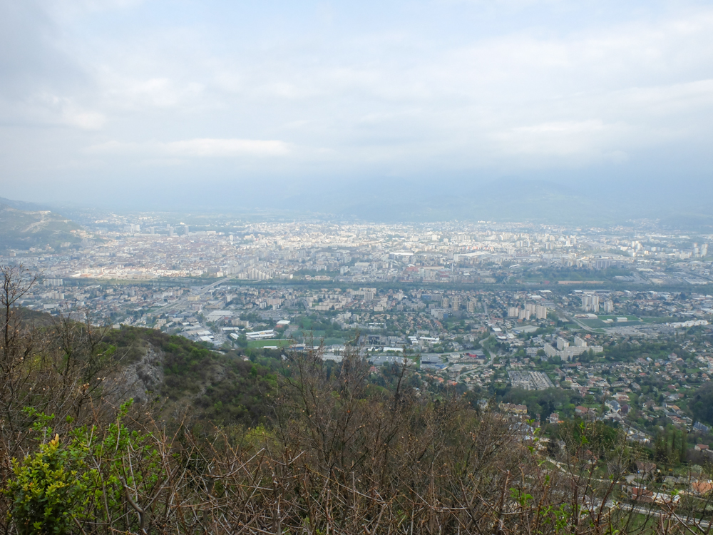 Site de la Tour sans venin à Saint nizier... Vue sur Grenoble