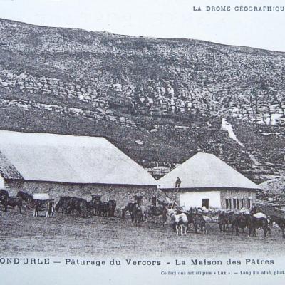 Font d'Urle La maison des pâtres