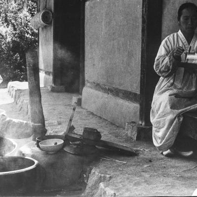 filage traditionnel de la soie en Corée du sud