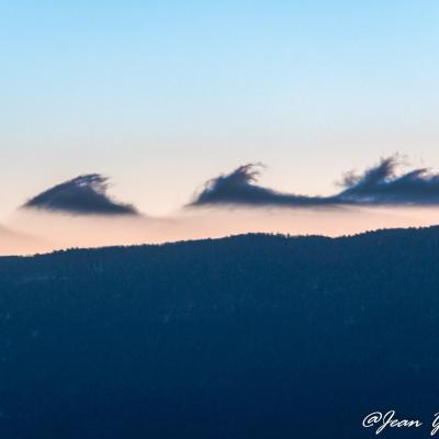 vagues dans le ciel