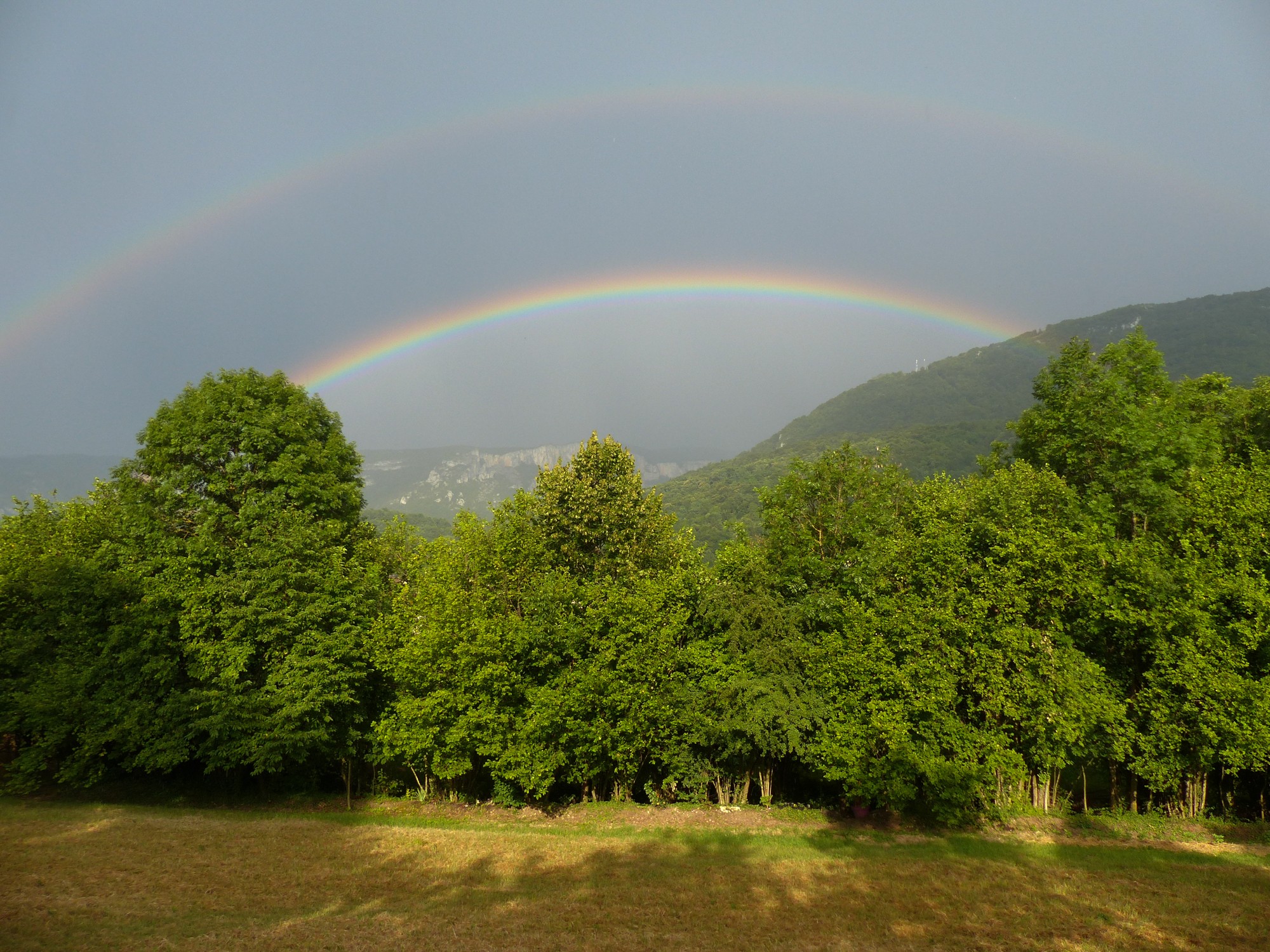 double arc en ciel a saint jean en royans