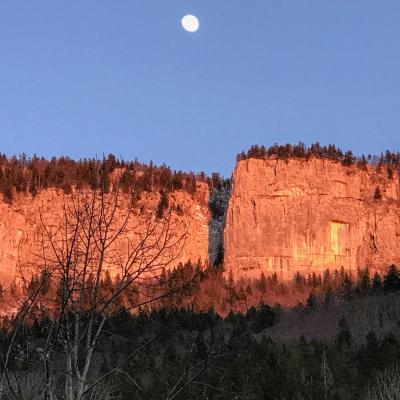 coucher de soleil sur la crête de Chalimont