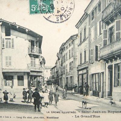 Saint Jean en Royans La grand'rue